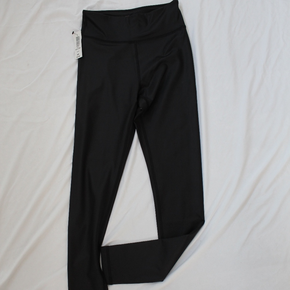 🆕 Aritzia High Rise Leggings